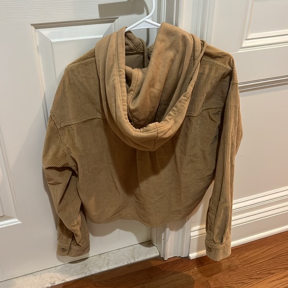 American Eagle button up jacket, tan, size large - Picture 2 of 3